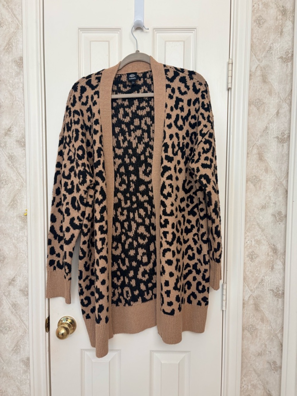 bobeau Leopard Print Open-Front Cardigan - Tan & Black